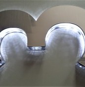 logo led na recepcji