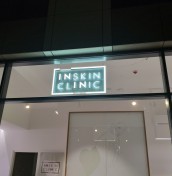 małe podświetlane literki i cyferki