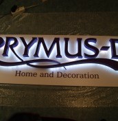 małe podświetlane logotypy