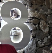 logo led na recepcji