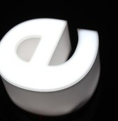 logo led na recepcji