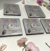 Tabliczka opisowa z brailleam i NFC